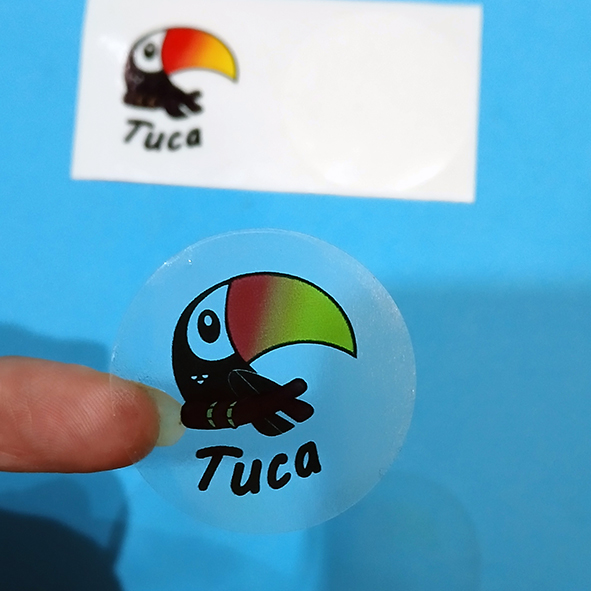 چاپ لیبل شیشه‌ای دایره‌ای در هر اندازه و تیراژ در مجموعه چاپ و تبلیغات کسرا